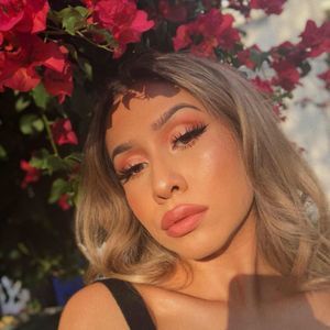 Meet your Posher, Andria